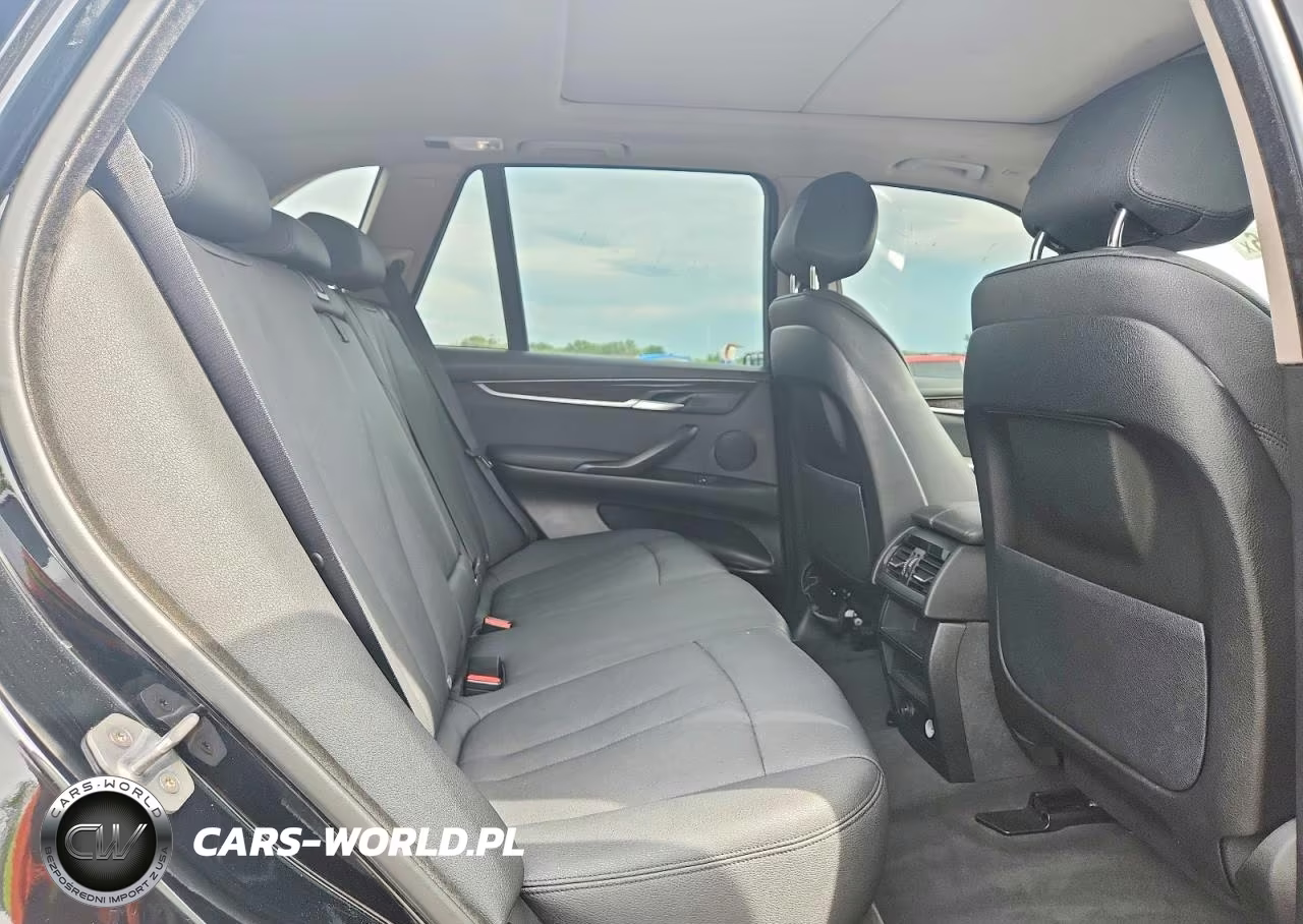 2016 BMW X5 xDrive35I VIN:5UXKR0C53G0P29155 - 11