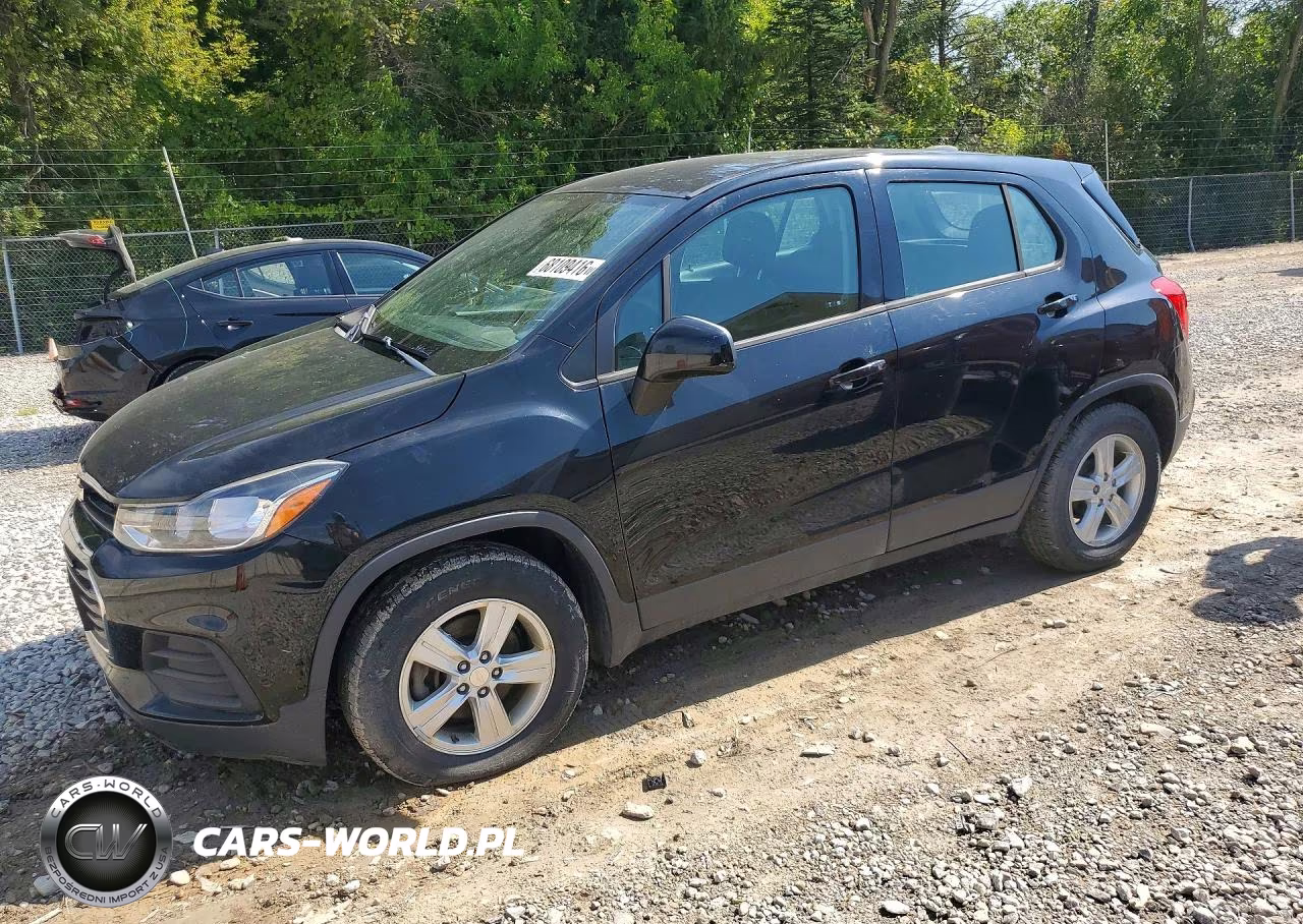 2019 Chevrolet Trax Ls VIN:3GNCJKSB0KL391278 - 1