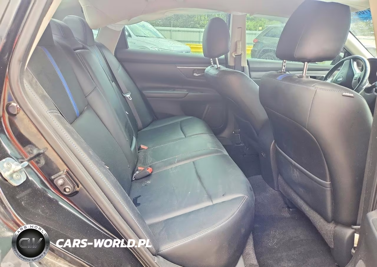2018 Nissan Altima 2.5 Sr VIN:1N4AL3AP7JC258997 - 10