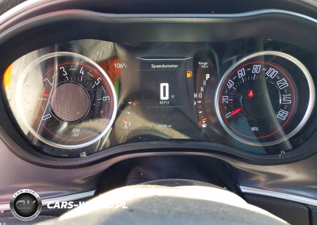 2020 Dodge Challenger Sxt VIN:2C3CDZAGXLH226634 - 9