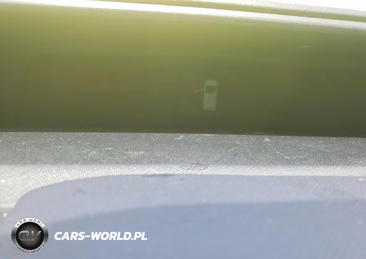 2015 Toyota Prius C Two VIN:JTDKDTB39F1091732 - 9