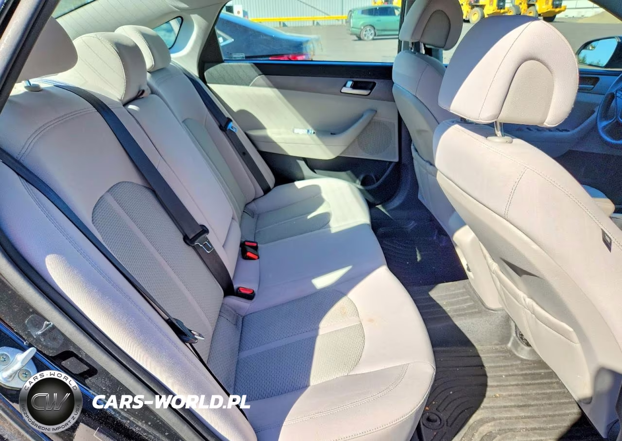 2015 Hyundai Sonata Se VIN:5NPE24AF3FH065205 - 10