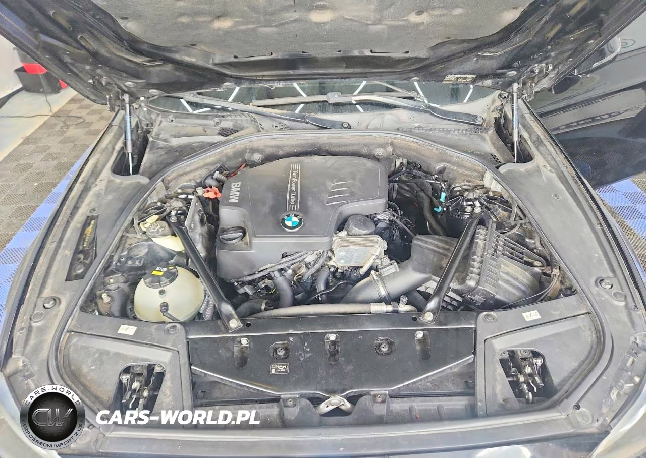 2016 BMW 528 I VIN:WBA5A5C5XGG354839 - 11