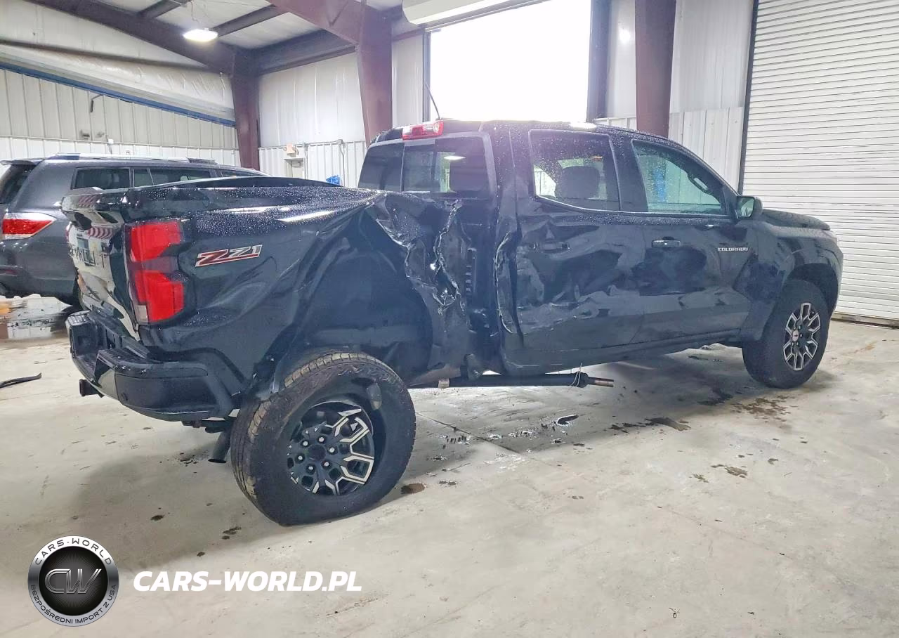 2026 Chevrolet Colorado Z71 VIN:1GCPTDEK1T1157588 - 3