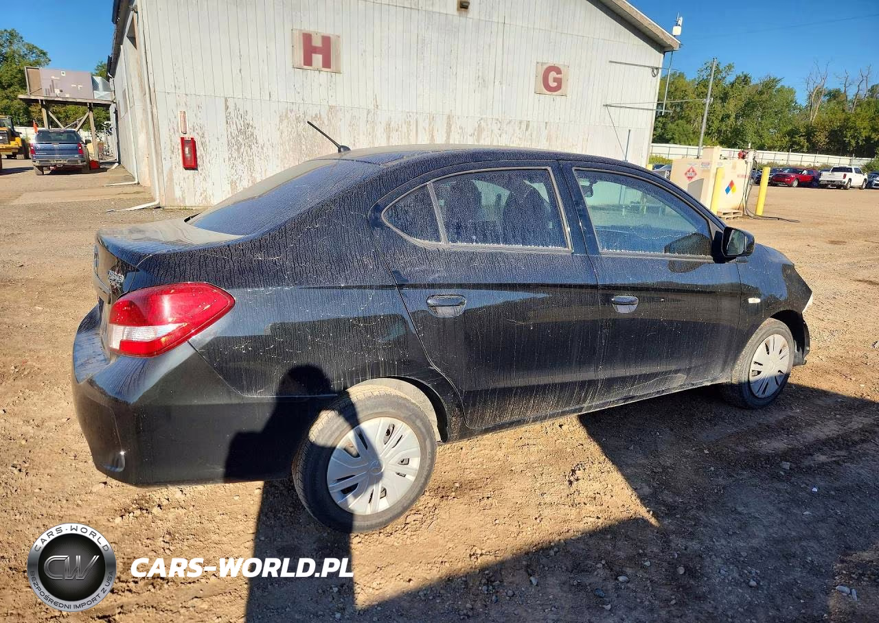 2018 Mitsubishi Mirage G4 Es VIN:ML32F3FJ1JHF15395 - 3