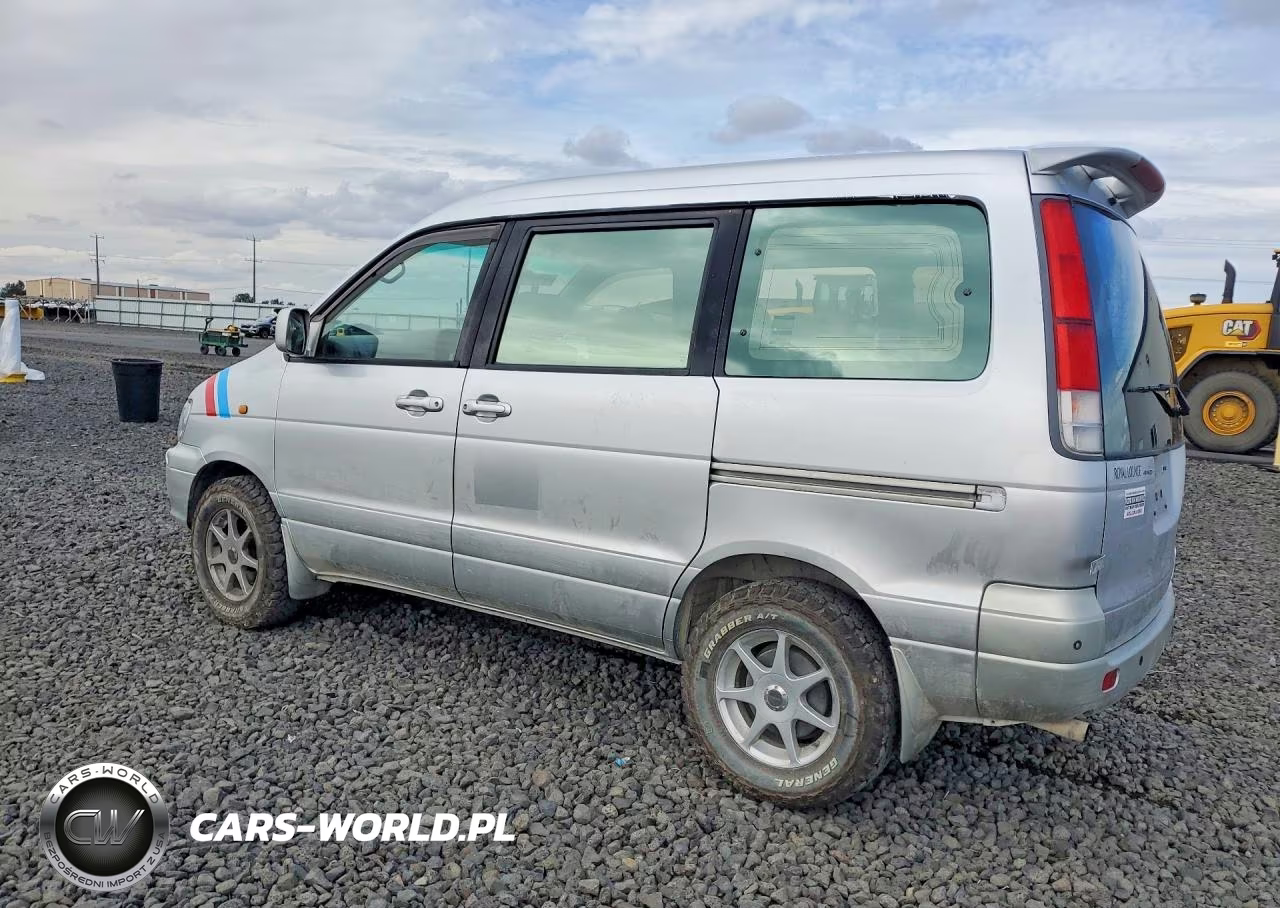 1999 Toyo Townace Noah VIN:SR500082597000000 - 2