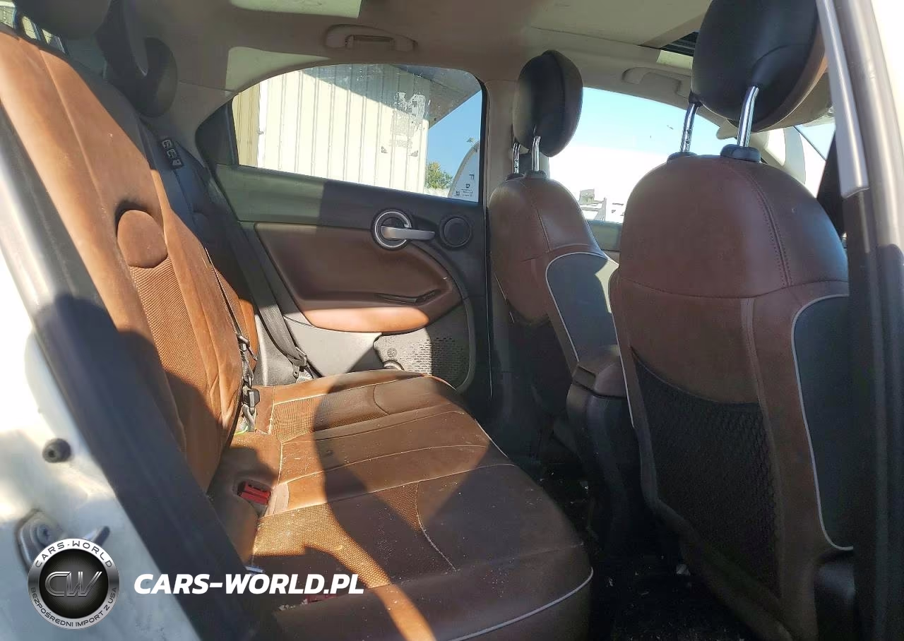 2016 Fiat 500X Lounge VIN:ZFBCFYDT9GP365926 - 11