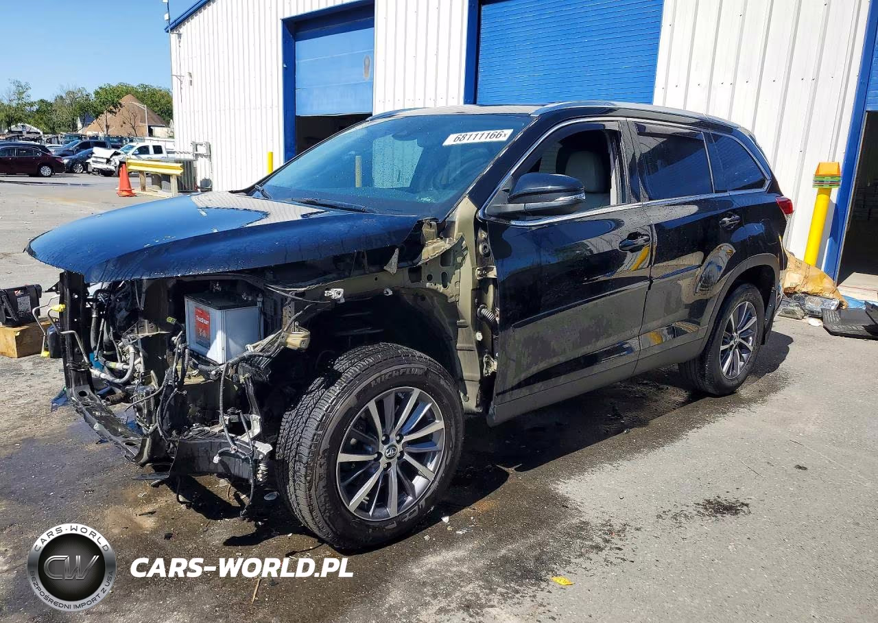 2019 Toyota Highlander Xle VIN:5TDJZRFH0KS581687 - 1