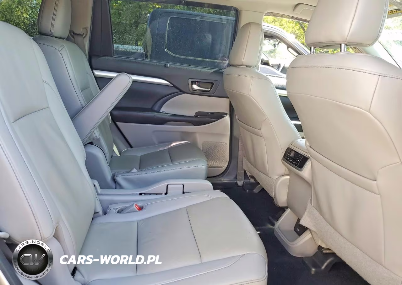 2019 Toyota Highlander Xle VIN:5TDJZRFH0KS581687 - 11