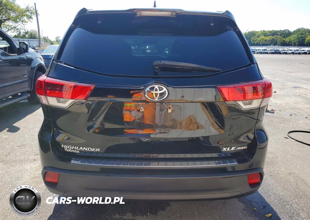 2019 Toyota Highlander Xle VIN:5TDJZRFH0KS581687 - 6