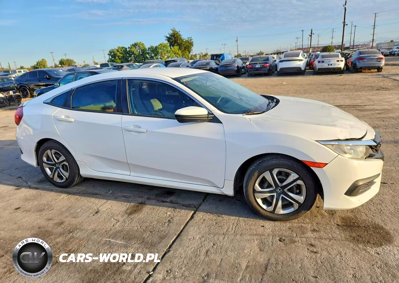 2018 Honda Civic Lx VIN:2HGFC2F55JH597290 - 4