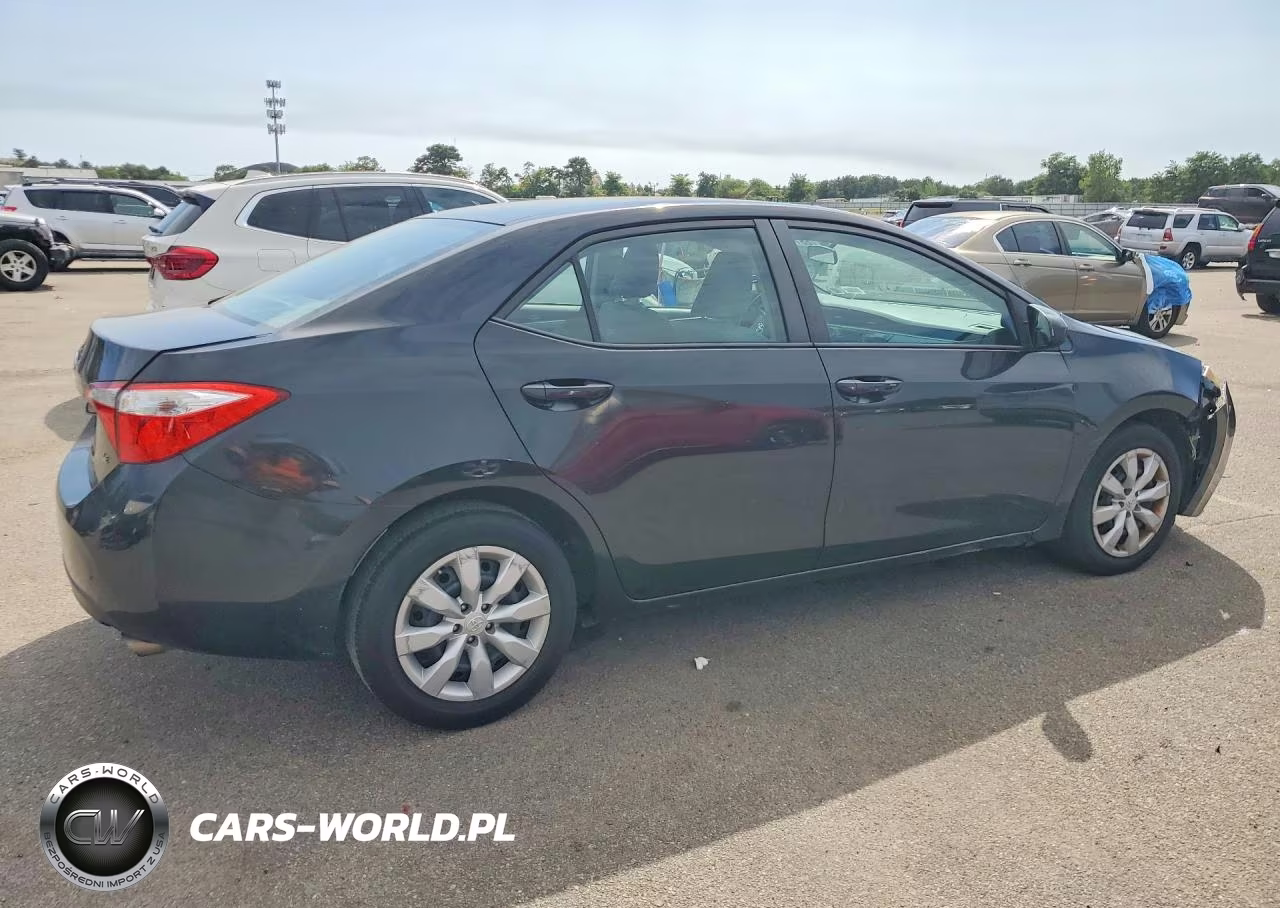 2016 Toyota Corolla Le VIN:2T1BURHE8GC603828 - 3