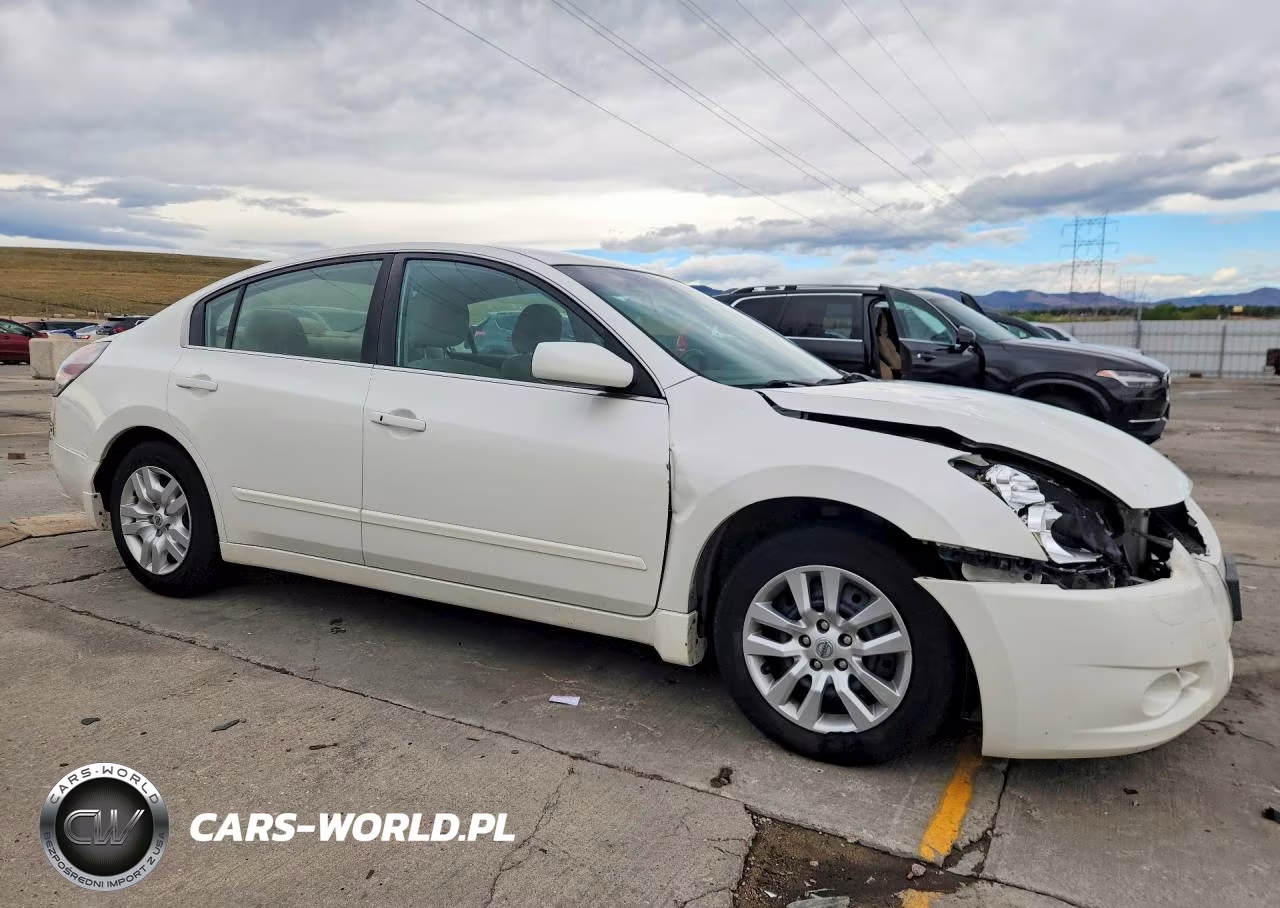 2012 Nissan Altima 2.5 VIN:1N4AL2AP6CN431121 - 4