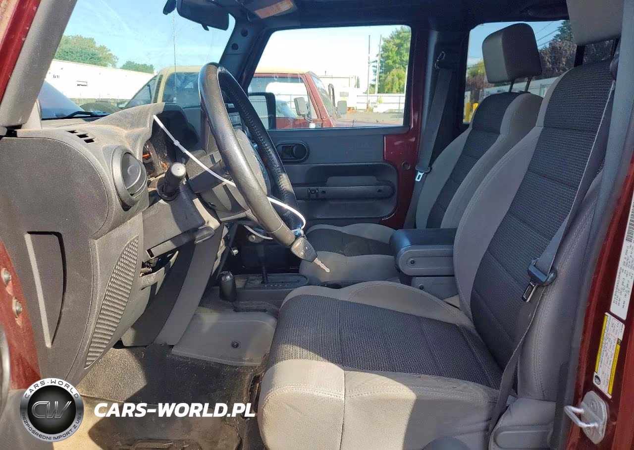 2007 Jeep Wrangler X VIN:1J4GA39167L161089 - 7