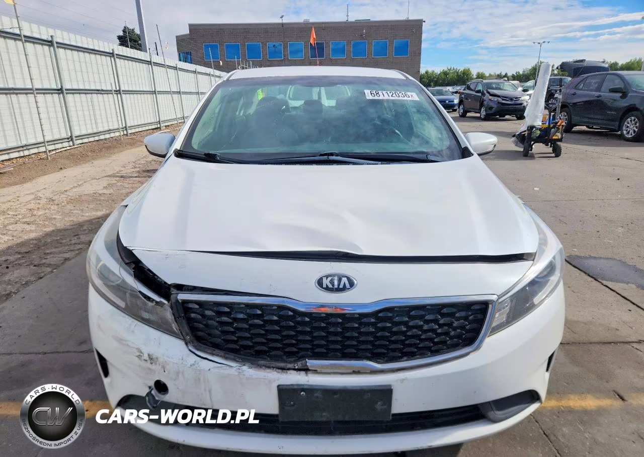 2018 Kia Forte Lx VIN:3KPFL4A73JE164663 - 5
