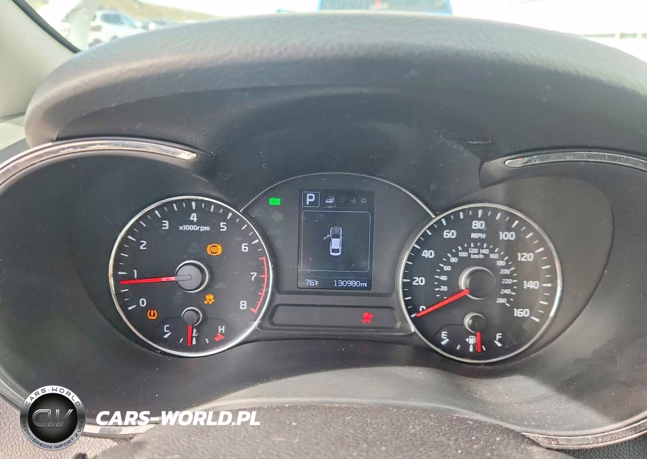 2018 Kia Forte Lx VIN:3KPFL4A73JE164663 - 9