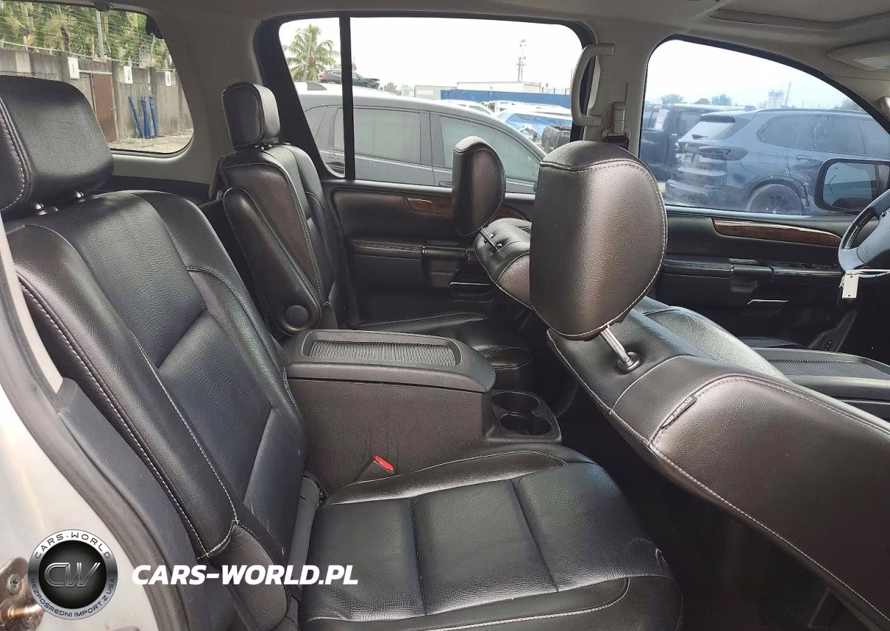 2010 Nissan Armada Platinum VIN:5N1BA0NF8AN607508 - 11