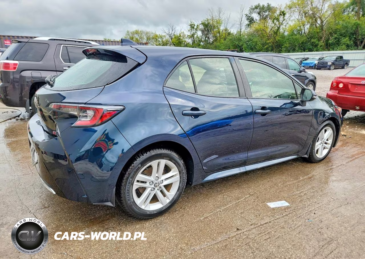 2019 Toyota Corolla Hatchback Se VIN:JTNK4RBE0K3045401 - 3