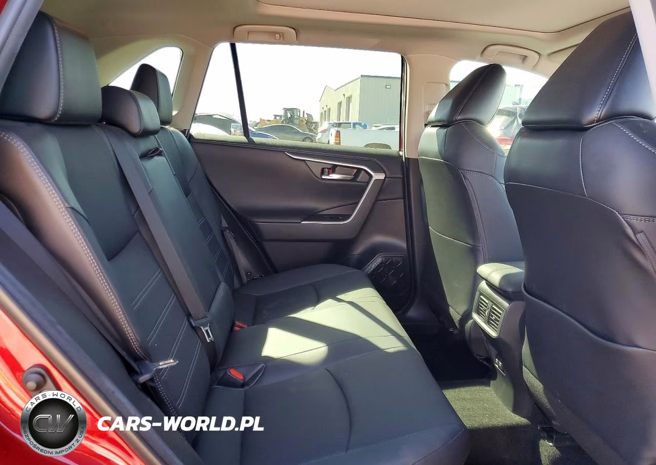 2021 Toyota Rav4 Limited VIN:4T3D6RFV5MU027350 - 10
