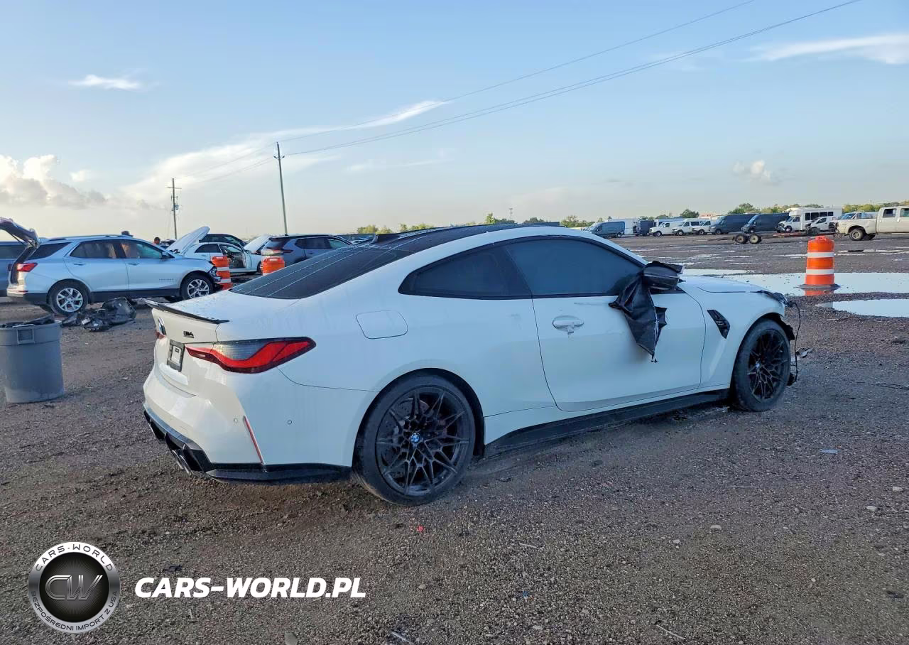 2024 BMW M4 Competition VIN:WBS33AZ01RCP09893 - 3