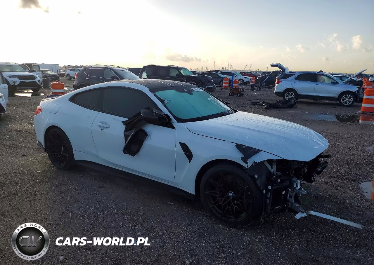 2024 BMW M4 Competition VIN:WBS33AZ01RCP09893 - 4