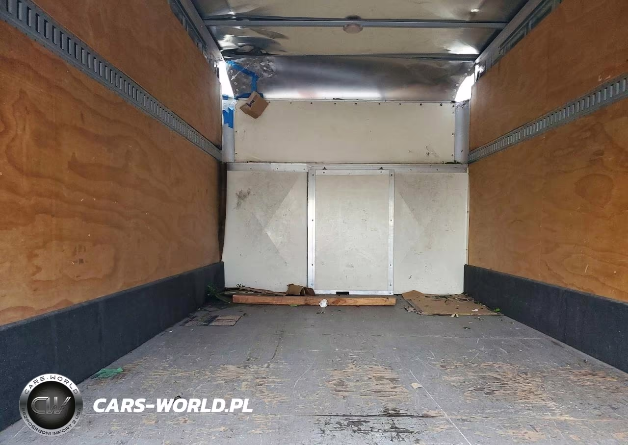 2019 Chevrolet Express G3500 VIN:1HA3GSCG2KN006901 - 10
