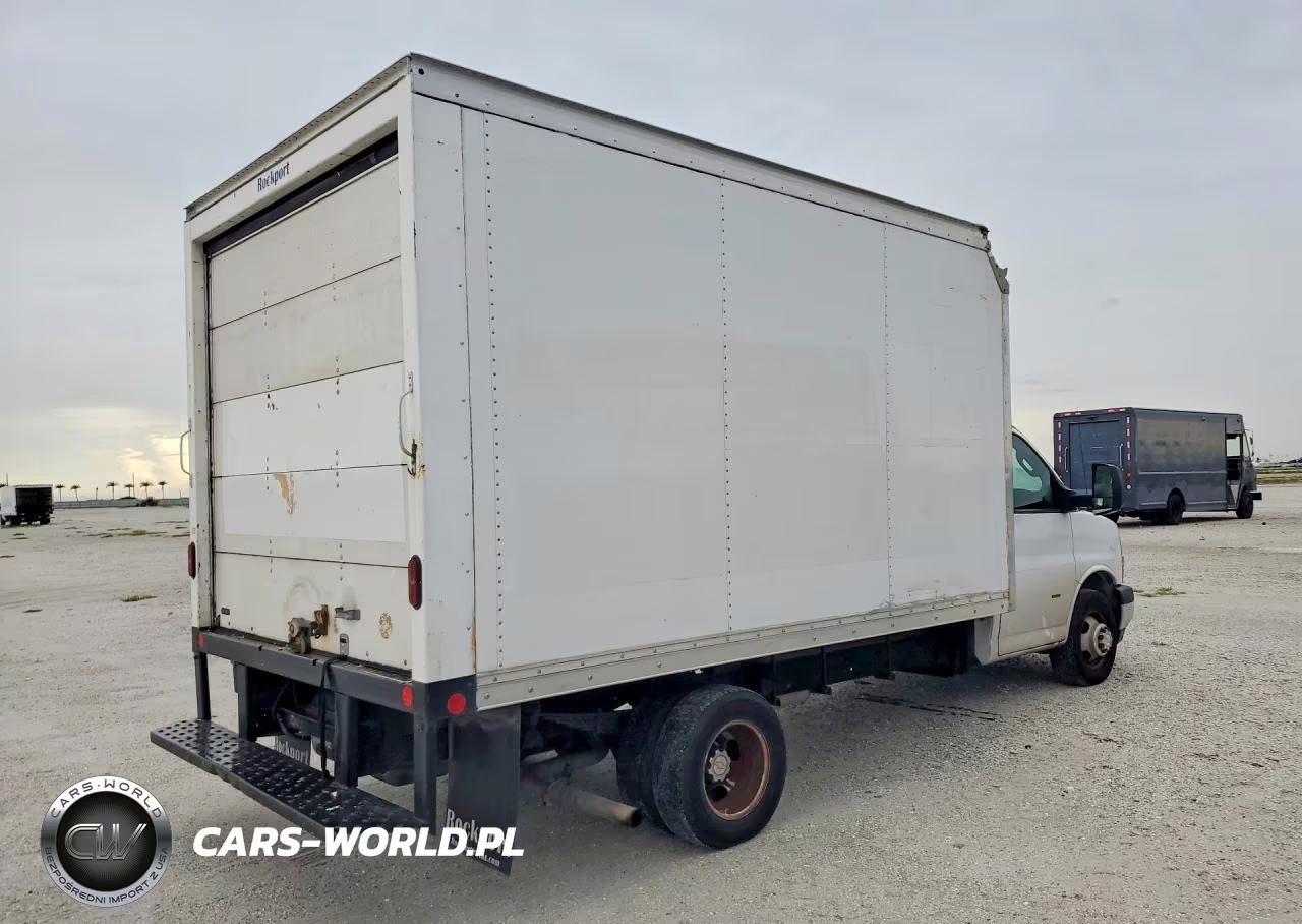 2019 Chevrolet Express G3500 VIN:1HA3GSCG2KN006901 - 3