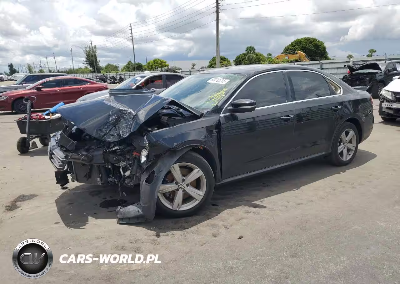 2015 Volkswagen Passat S