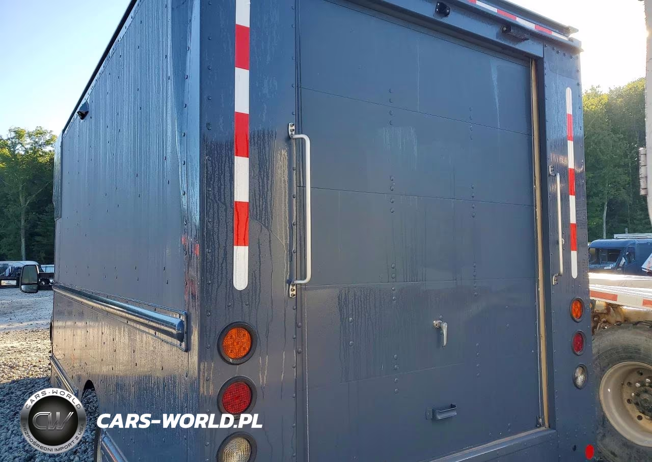 2021 Ford Transit Delivery Truck VIN:1FDDF6P80MKA70750 - 6