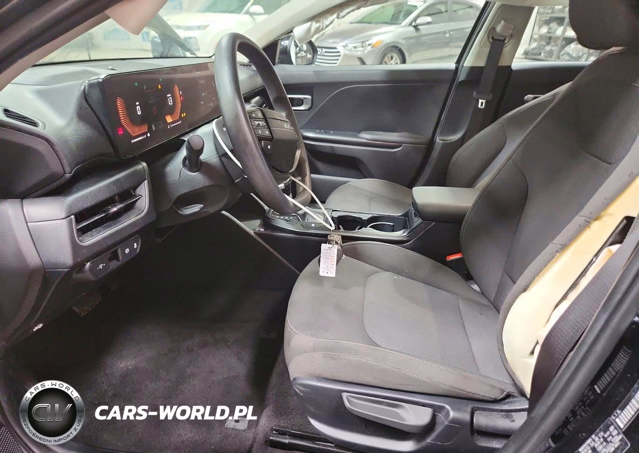 2026 Kia K4 Lxs VIN:3KPFT4DE7TE322077 - 7