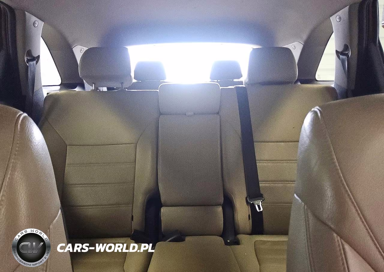 2019 Kia Sorento Lx VIN:5XYPG4A30KG516186 - 10