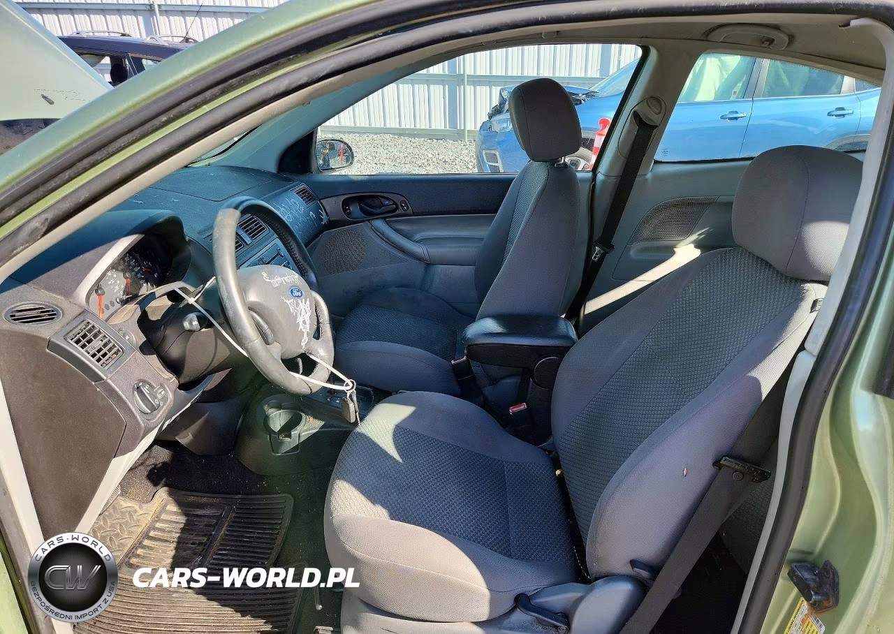 2007 Ford Focus Zx3 VIN:1FAHP31N37W233670 - 7