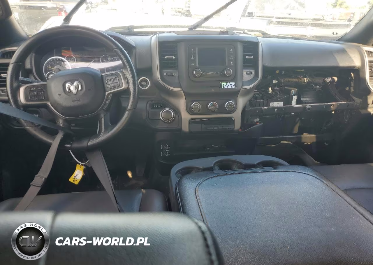 2022 Ram 2500 Tradesman VIN:3C6UR4CJ6NG270590 - 8