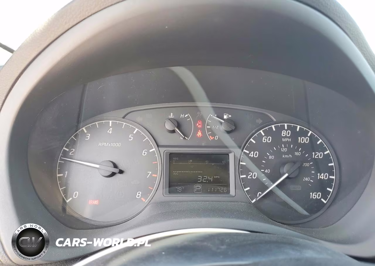 2016 Nissan Sentra S VIN:3N1AB7AP3GY247373 - 9
