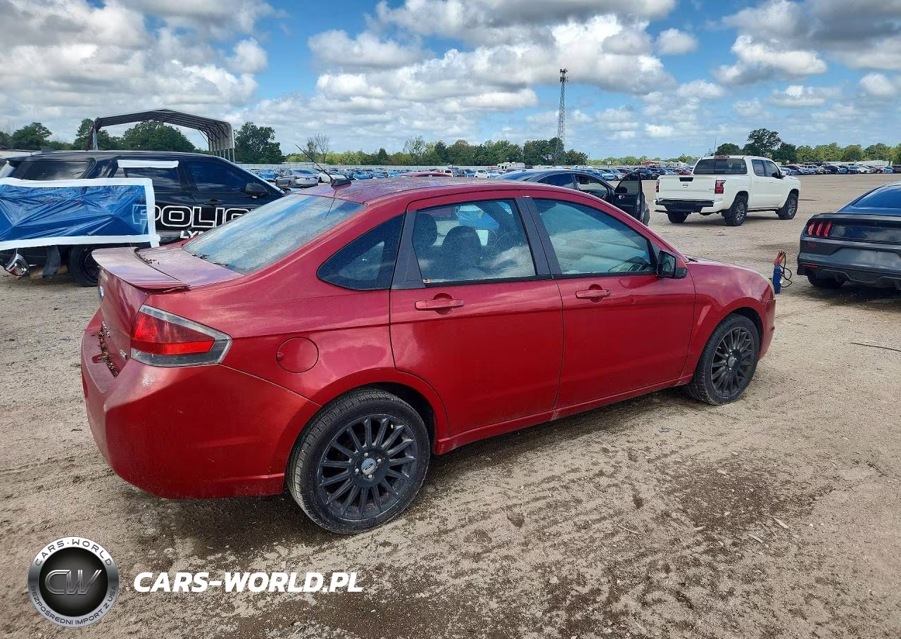 2010 Ford Focus Ses VIN:1FAHP3GN4AW182999 - 3