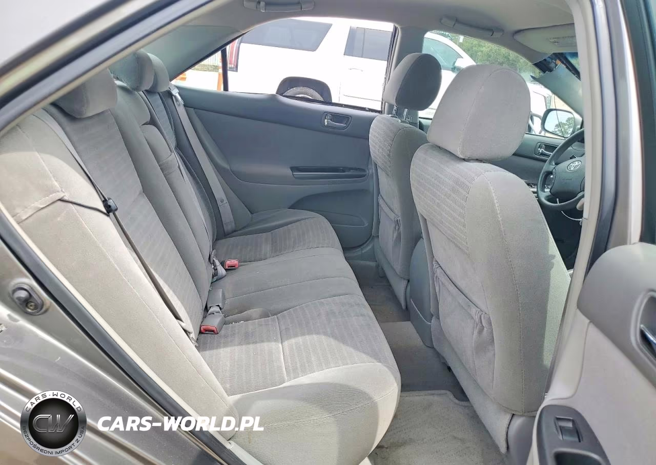 2005 Toyota Camry Le VIN:4T1BE32K05U951532 - 10