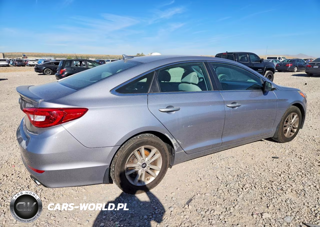 2015 Hyundai Sonata Se VIN:5NPE24AF0FH207753 - 3