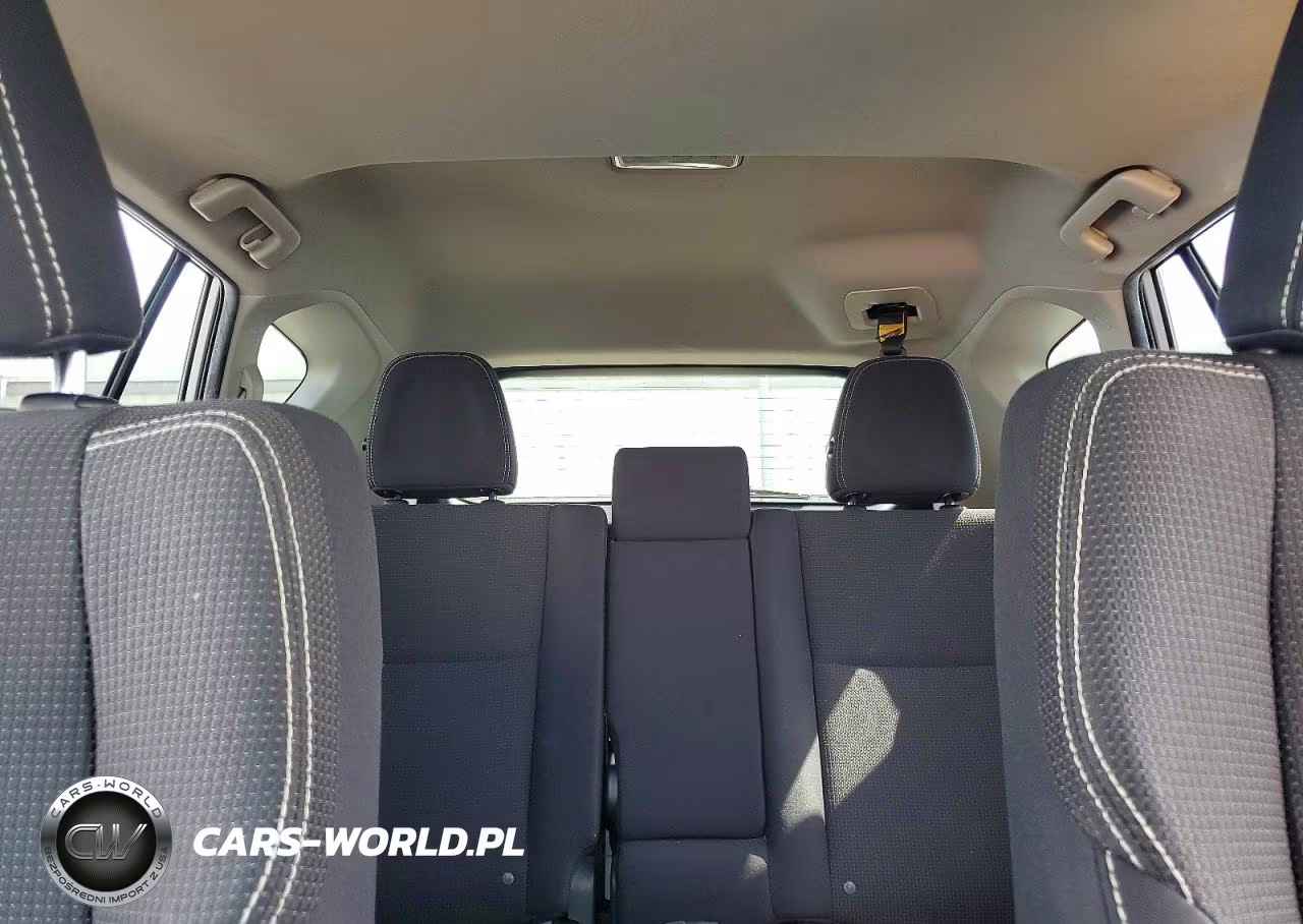 2018 Toyota Rav4 Xle VIN:JTMRFREV6JJ221211 - 10