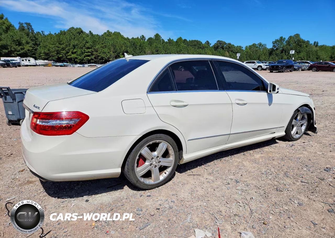 2010 Mercedes-Benz E 350 4Matic VIN:WDDHF8HB7AA073924 - 3