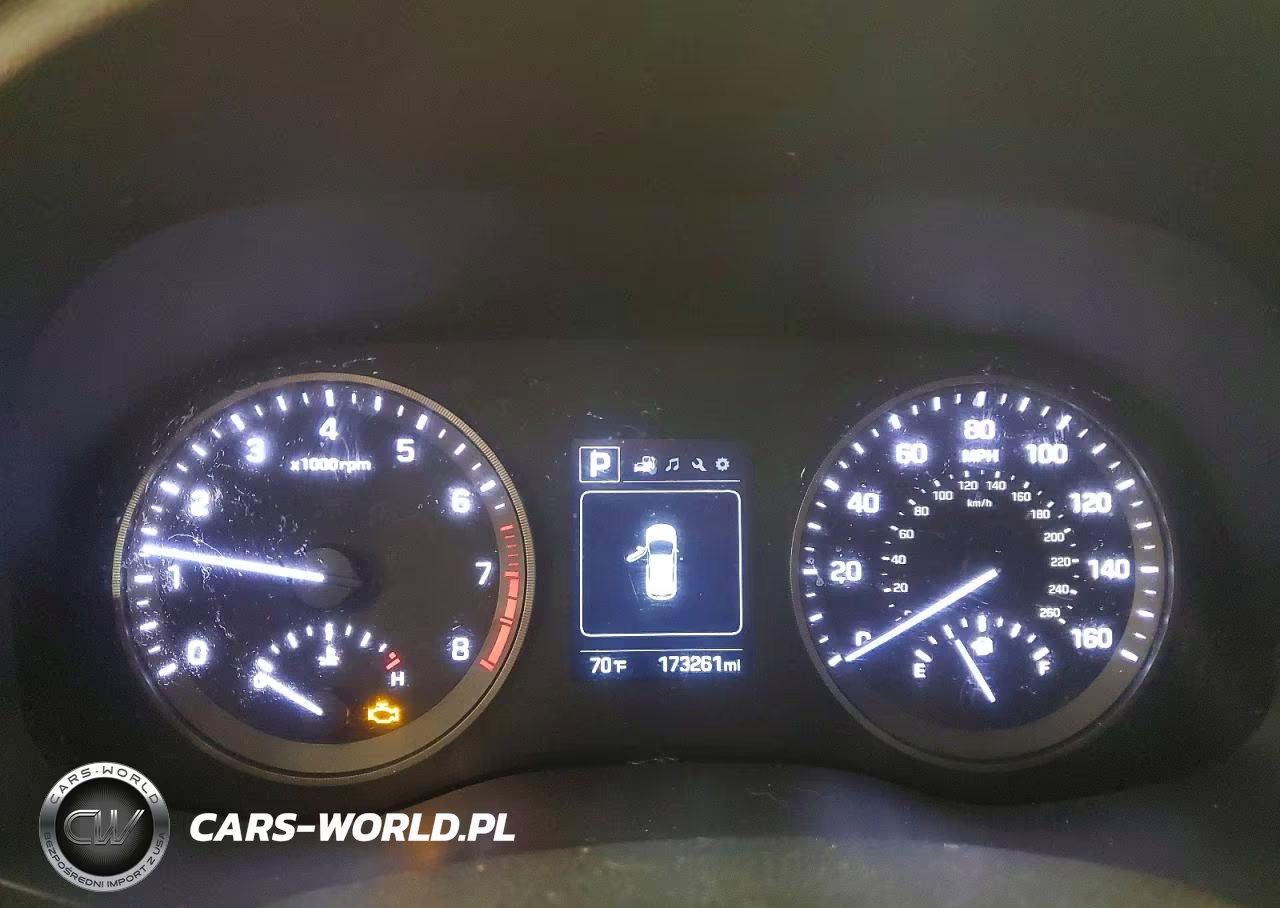 2018 Hyundai Tucson Value VIN:KM8J3CA25JU628543 - 9