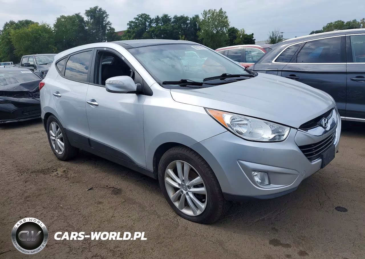 2010 Hyundai Tucson Limited VIN:KM8JUCAC3AU024883 - 4