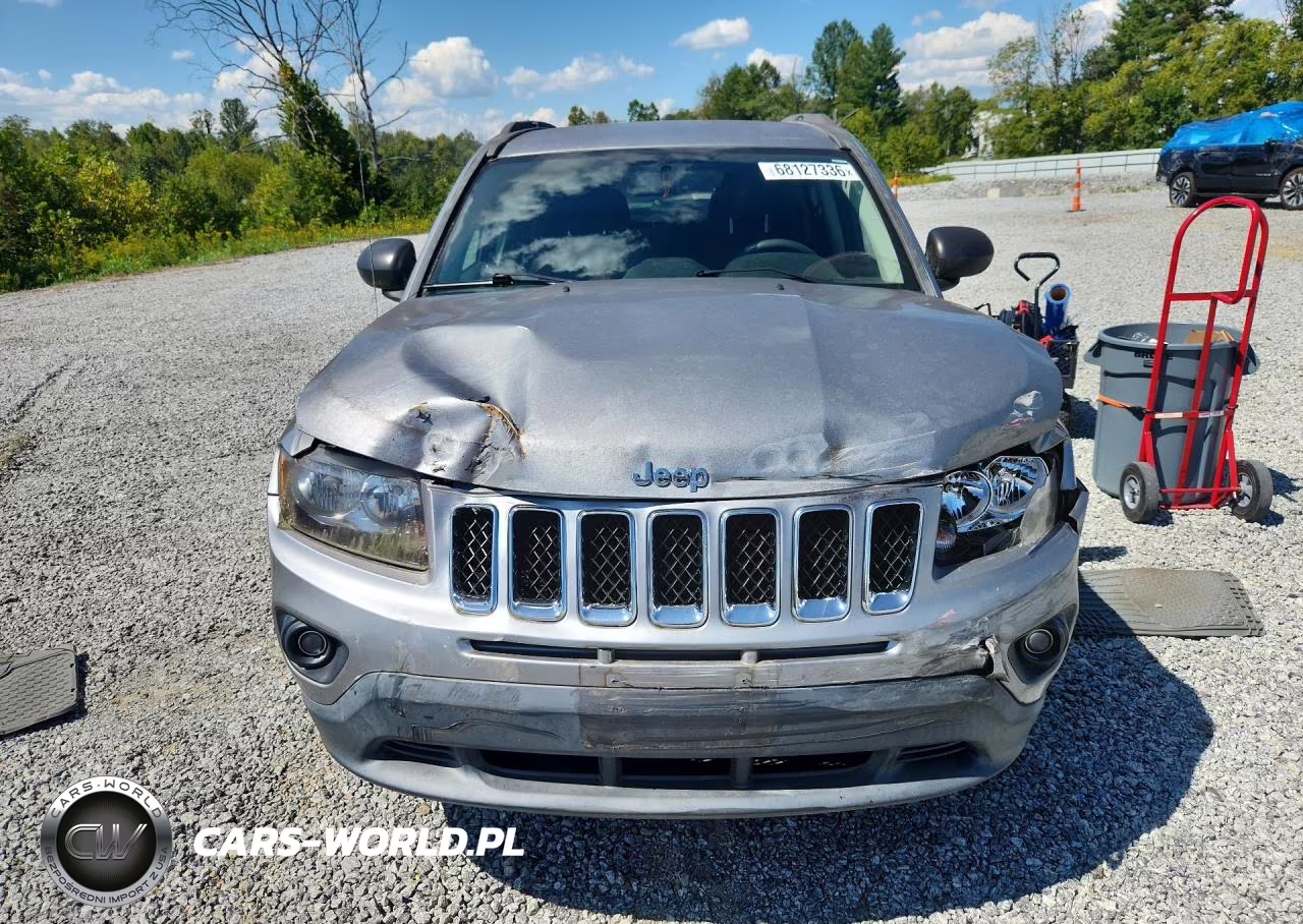 2015 Jeep Compass Sport VIN:1C4NJDBB7FD225767 - 5