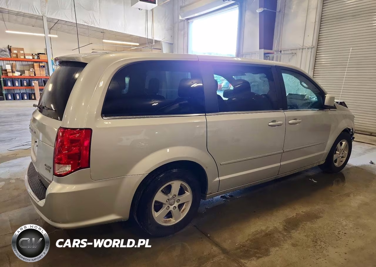 2012 Dodge Grand Caravan Crew VIN:2C4RDGDG9CR128811 - 3
