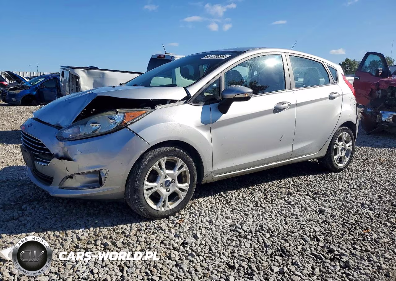 2015 Ford Fiesta Se – zdjęcie 1 z 12