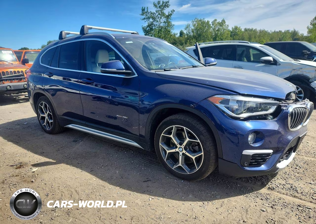 2018 BMW X1 xDrive28I VIN:WBXHT3C32J5F89564 - 4