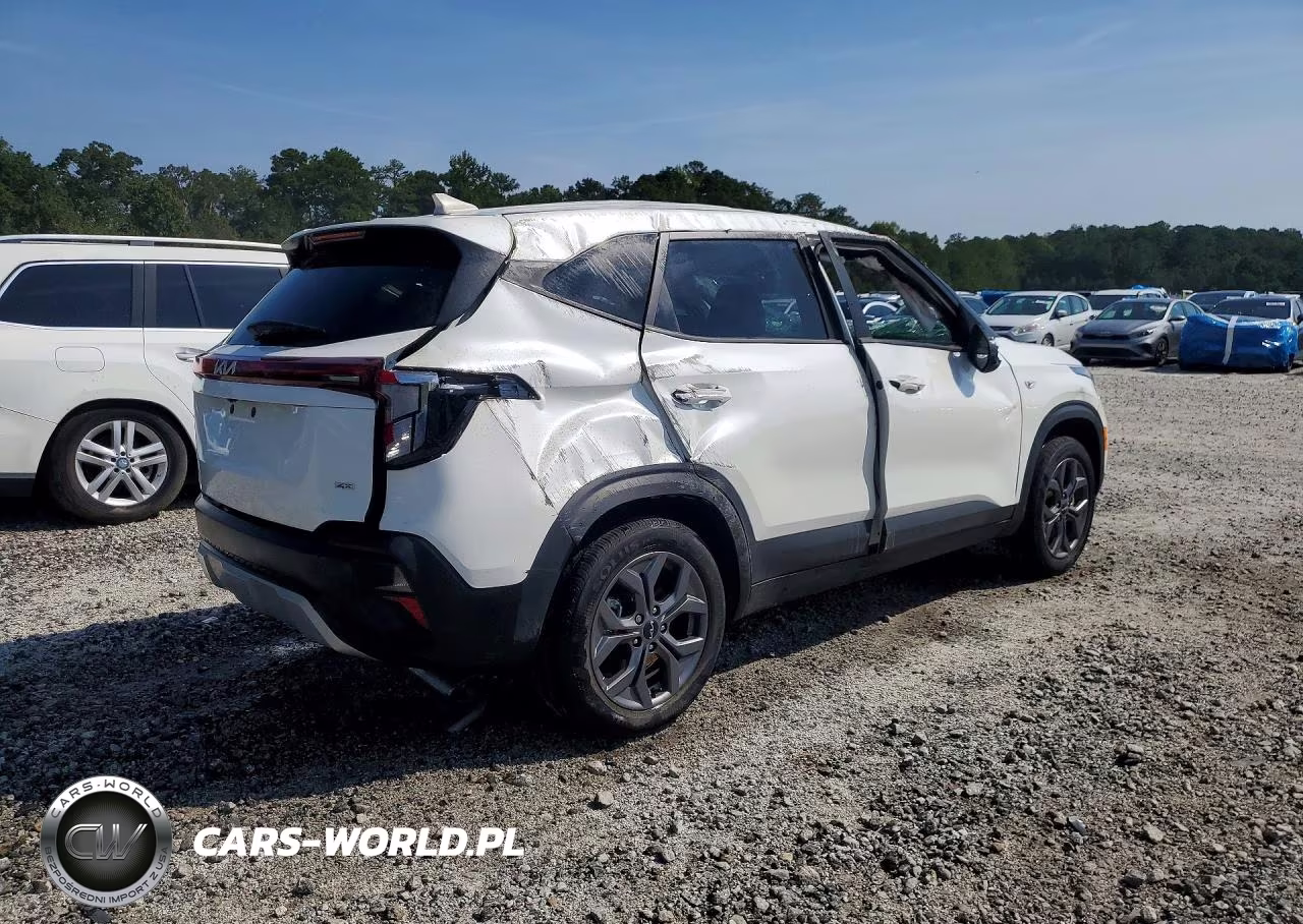 2025 Kia Seltos Lx VIN:KNDEPCAA8S7684655 - 3