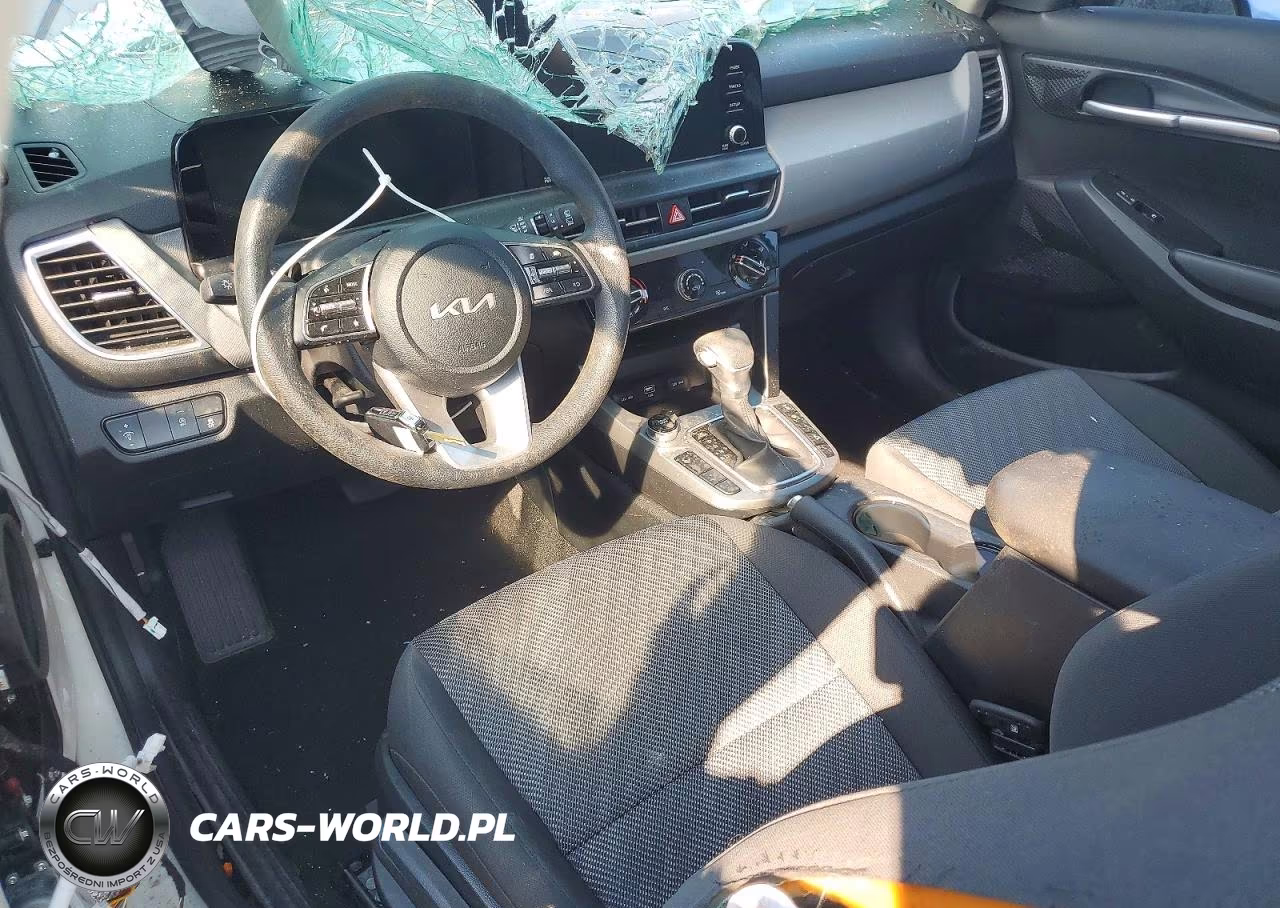2025 Kia Seltos Lx VIN:KNDEPCAA8S7684655 - 8