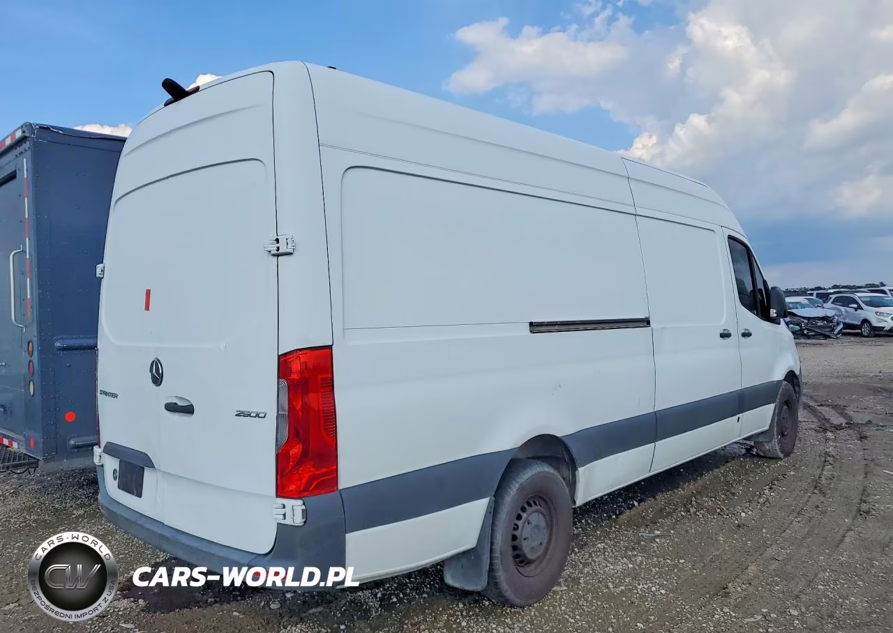 2020 Mercedes-Benz Sprinter 2500 VIN:W1Y4ECHYXLP306564 - 3