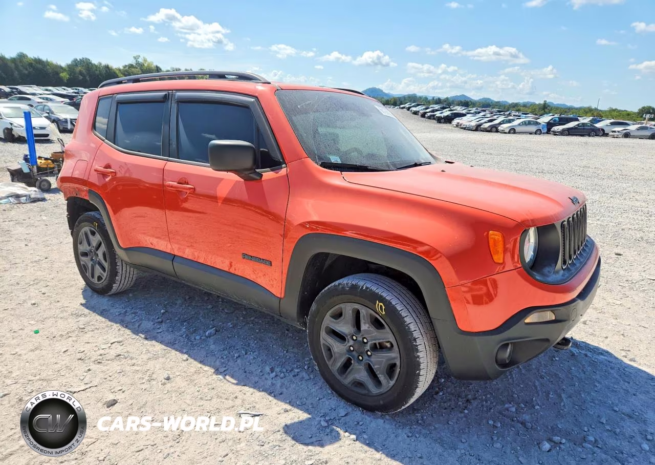 2018 Jeep Renegade Sport VIN:ZACCJBAB0JPH93205 - 4