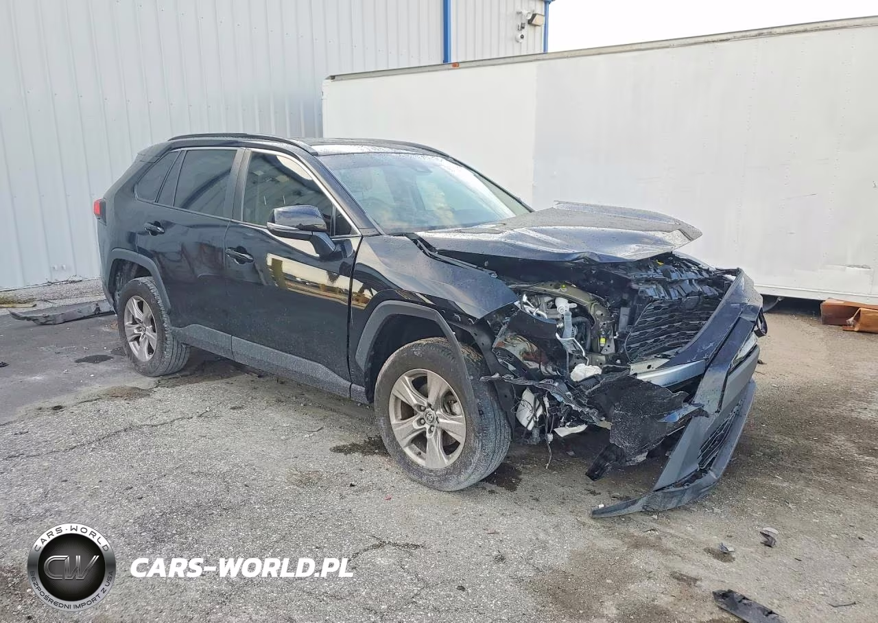 2023 Toyota Rav4 Xle VIN:2T3W1RFV3PC216916 - 4